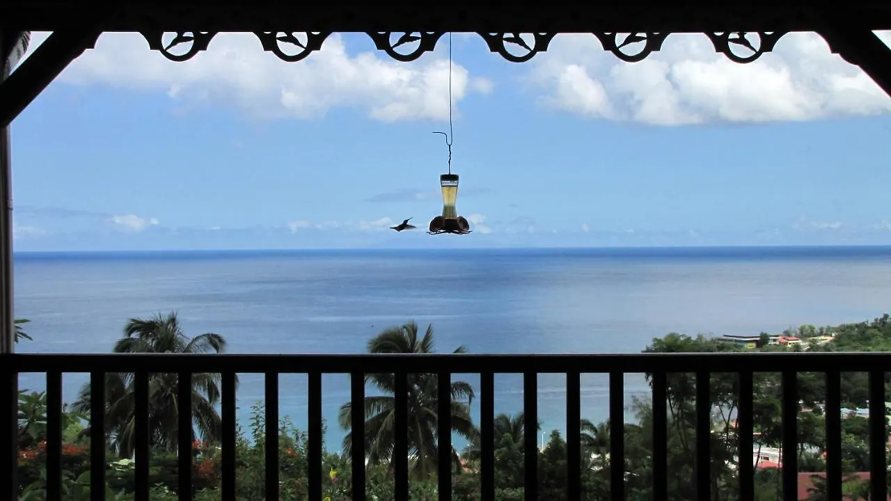 Villa Yékrik-Yékrak - vue exceptionnelle sur la mer des Caraïbes Deshaies